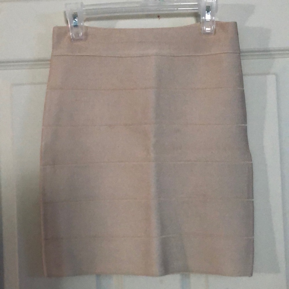 BEBE pencil skirt